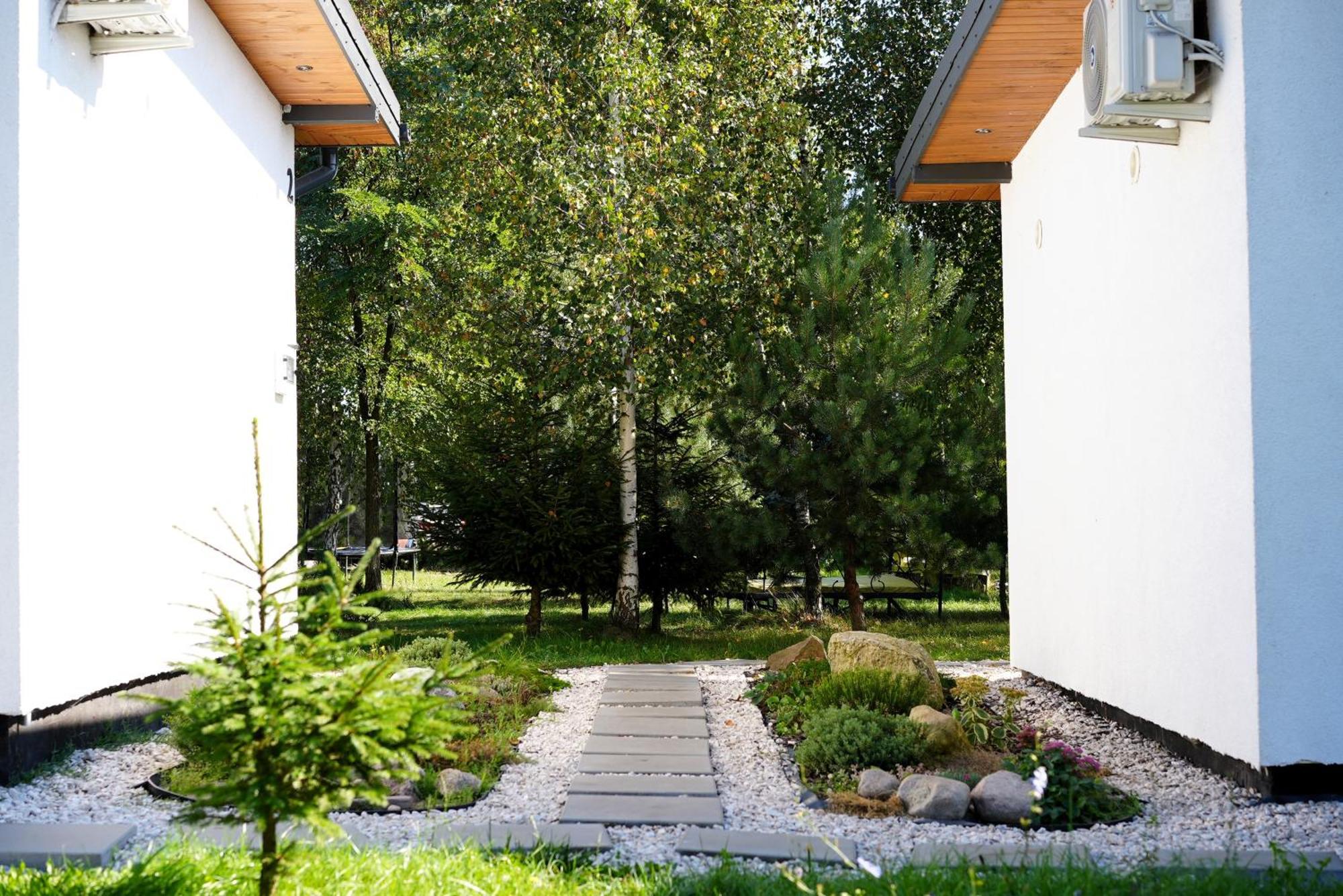 Вилла "Route 62" Airport Modlin Golawin Экстерьер фото